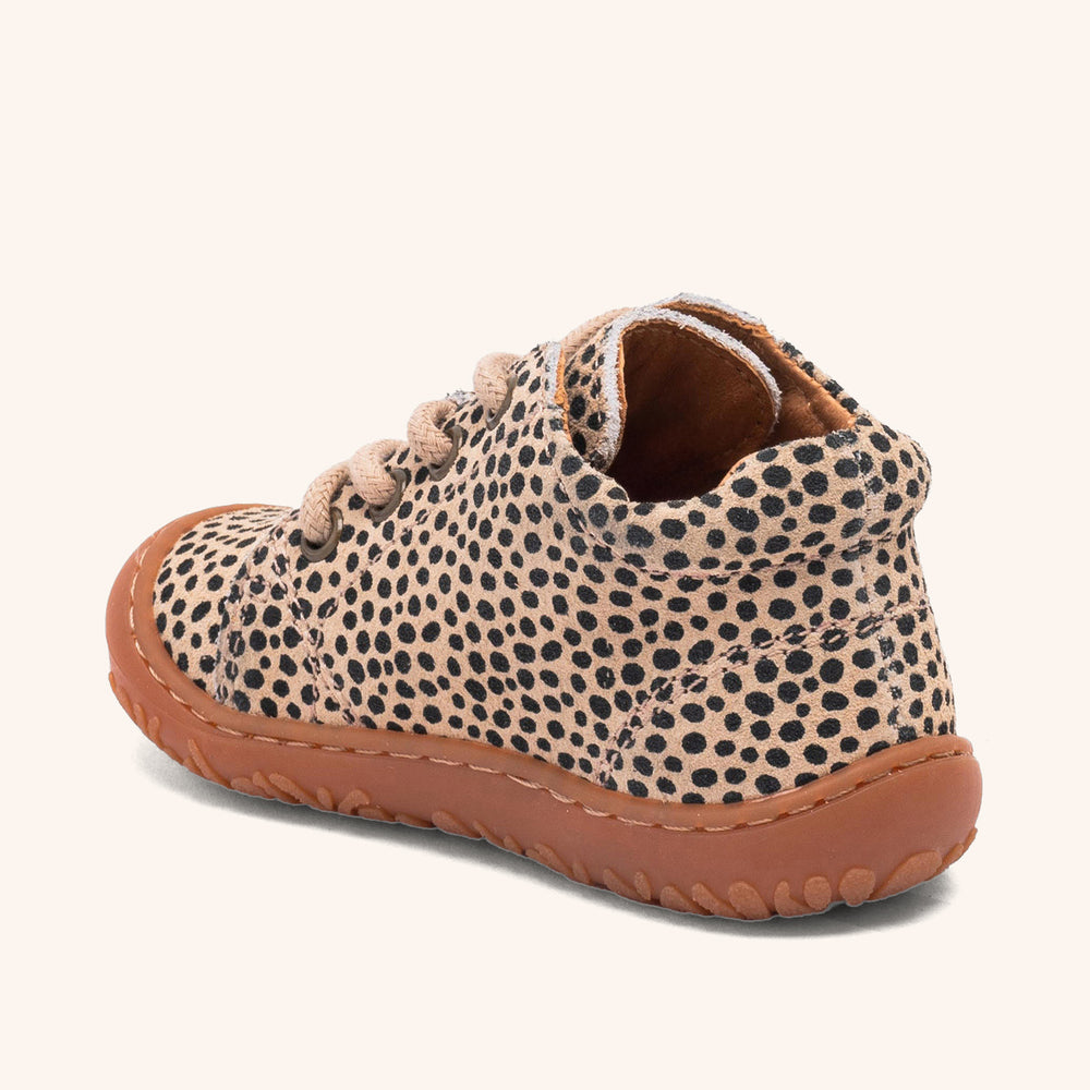 bisgaard hale l black dots